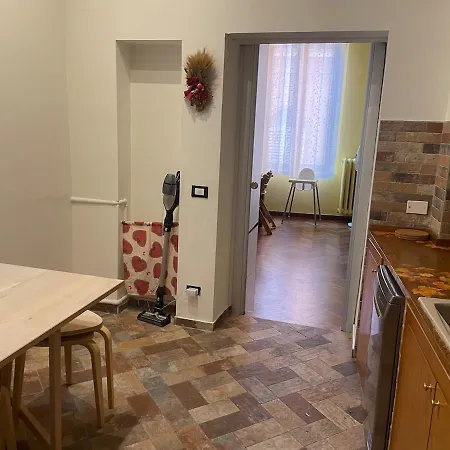 Casa Aurora * Modène