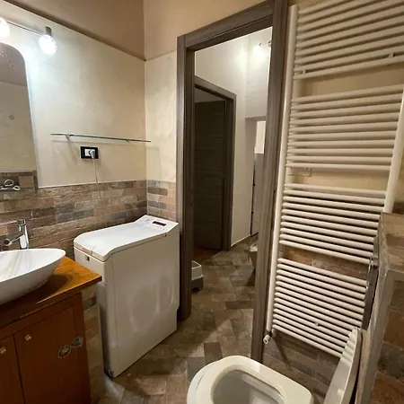 Casa Aurora * Modène